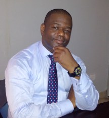 murder-at-midnight_author-pic